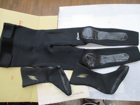 【セット商品】【お得】(女性)オーナー鮎タイツ+鮎ソックス