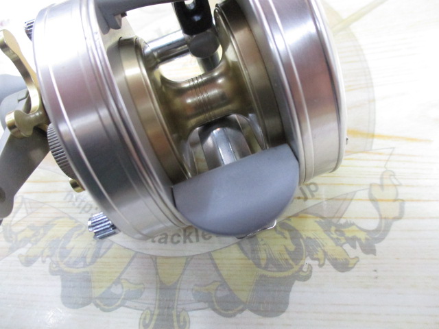 UC4601C ｼﾙﾊﾞｰ