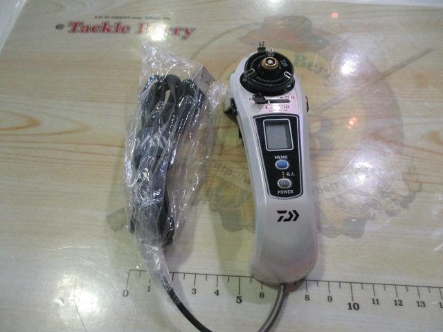 ｸﾘｽﾃｨｱ ﾜｶｻｷﾞAIR電動ﾘｰﾙ ﾊﾟｰﾙﾎﾜｲﾄ
