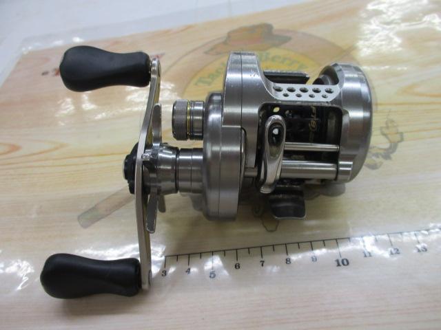 17カルカッタコンクエストBFS HG シマノ(SHIMANO) 17 カルカッタコンクエスト BFS HG-RIGHT
