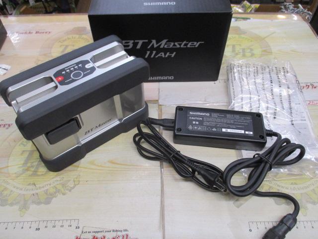 22BTﾏｽﾀｰ11AH充電器