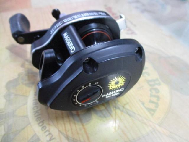 ﾌｧﾝﾄﾑﾏｸﾞｻｰﾎﾞ GS-5
