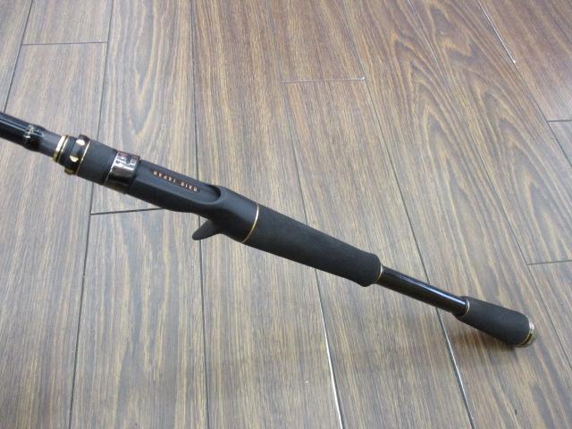 ｸﾞﾗﾃﾞｨｴｰﾀｰｱﾝﾁ GA-72HC ｷﾝｸﾞﾍﾋﾞｰ