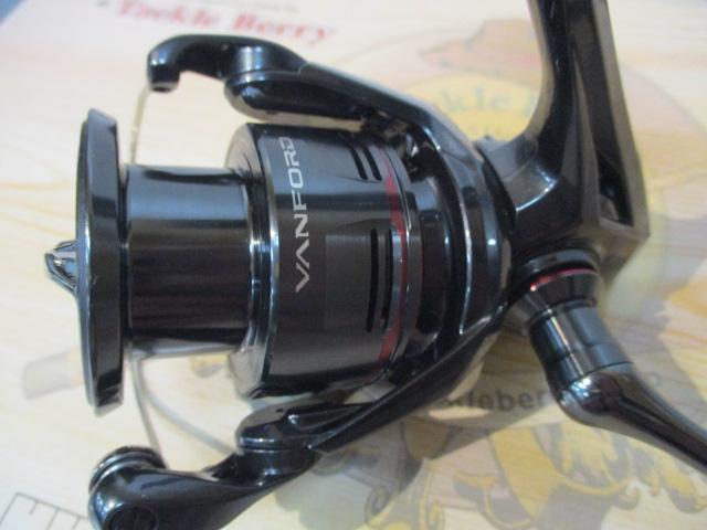 24ｳﾞｧﾝﾌｫｰﾄﾞ C3000HG