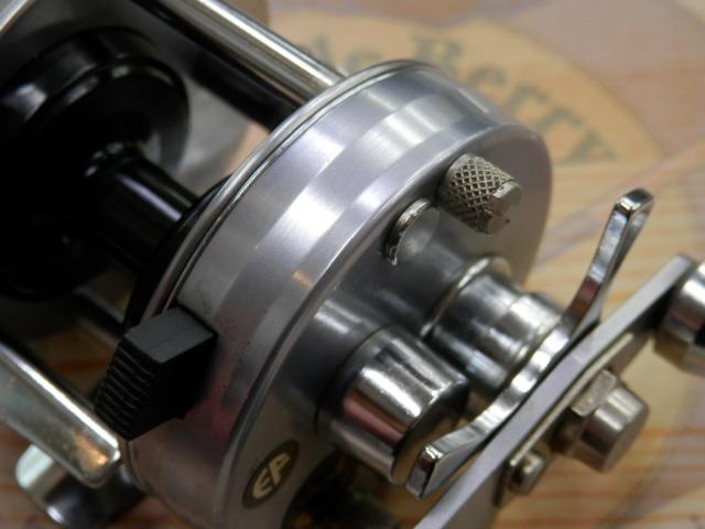 ｱﾝﾊﾞｻﾀﾞｰ1500Cｼﾙﾊﾞｰ
