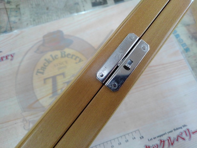 金鯱ウキケース