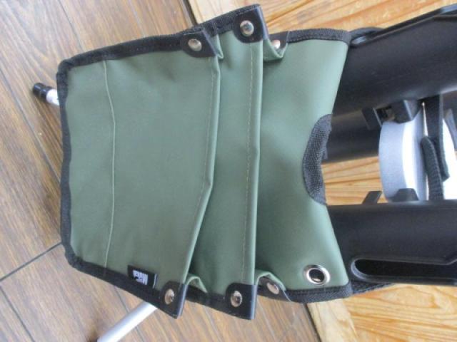 ロッドスタンドスポット4シルバー(PVCバック付き)