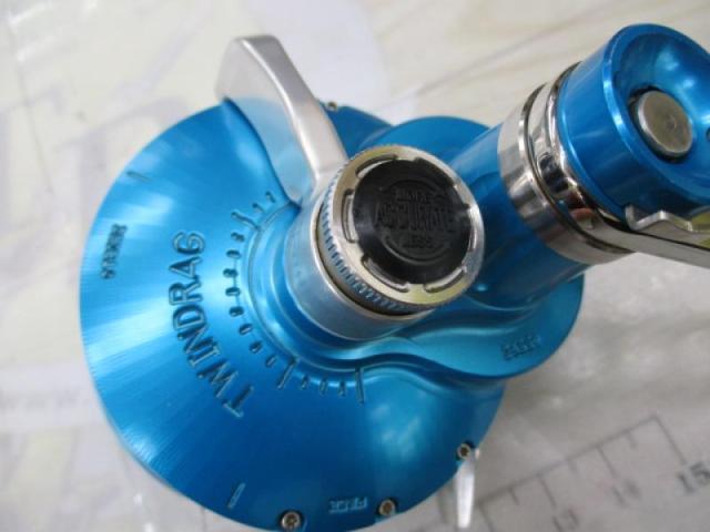 バリアント600NN2スピードアイスブルー/シルバー