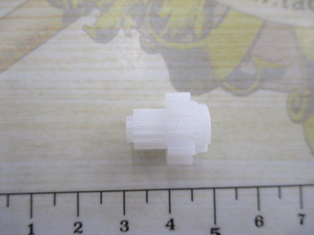 マイクロキャストスプールAMB6550UCシャンパンゴールド