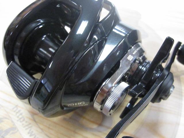 24ﾒﾀﾆｳﾑDC 70HG