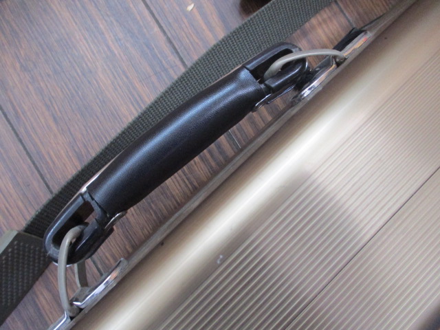 ガマカツ アルミロッドケース