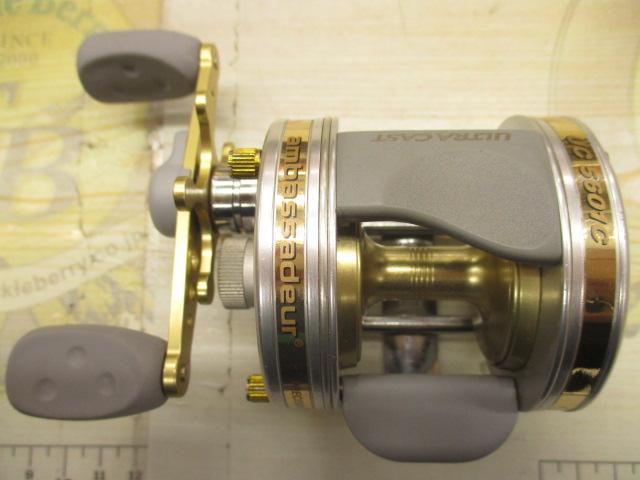 UC5601C シルバー