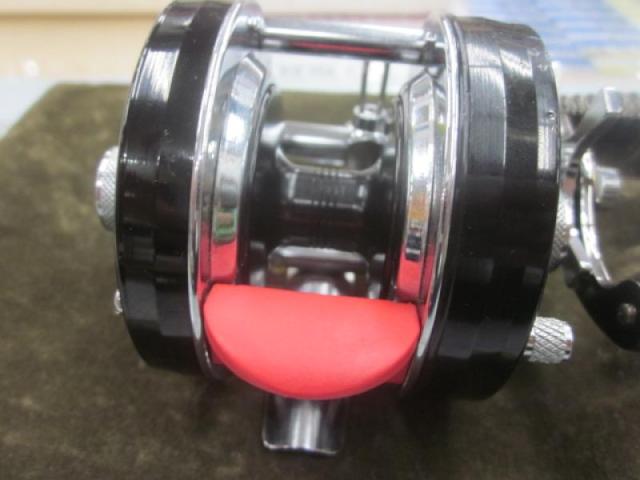 4600C クラシック 赤ベロ ブラック