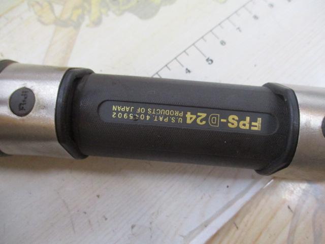 トライトン 100-330