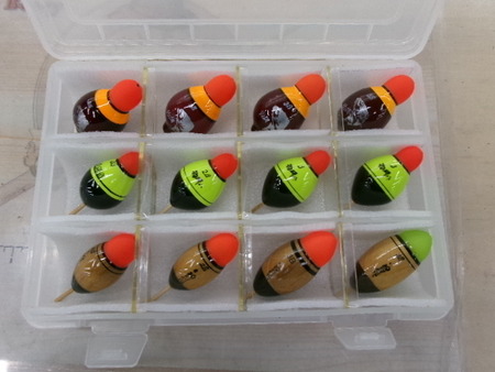 【ｾｯﾄ商品】釣研玉浮(ﾎﾞｯｸｽ付き)