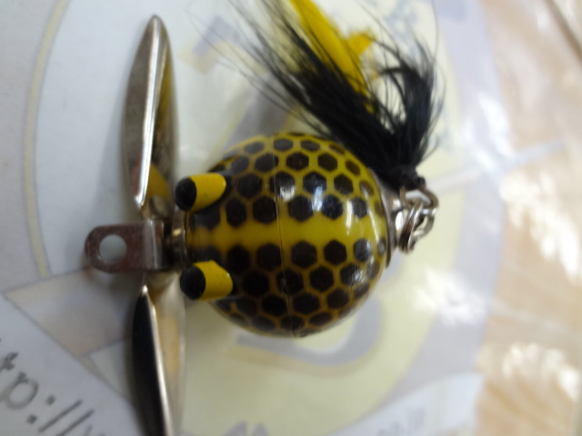 ワース フラッターフィン