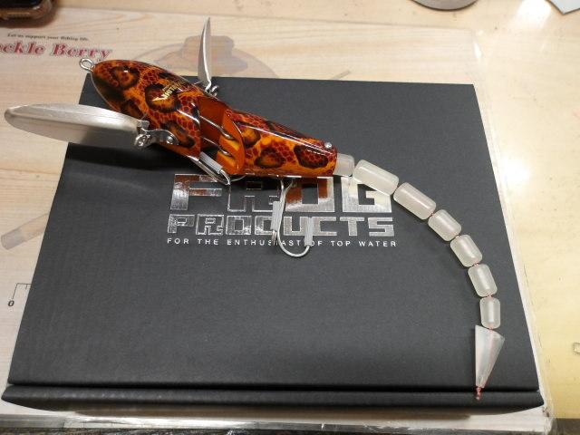 ホワイトファルコン