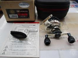 ｶｾ筏師 THEｱｽﾘｰﾄ大ﾁﾇ 65D-GB(左) ｺﾞｰﾙﾄﾞ/ﾌﾞﾙｰﾌﾞﾗｯｸ