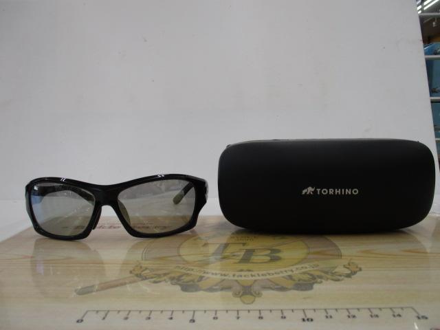 ドゥーマブラック#フィールドグレー/シルバーミラー