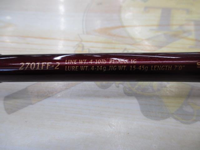 ワールドシャウラ 2701FF-2 (レッドタイプ)