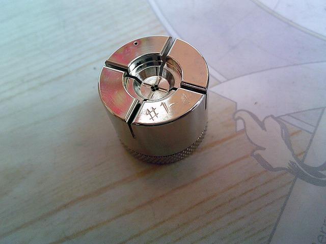 AV-25鮎イカリ用針巻き器