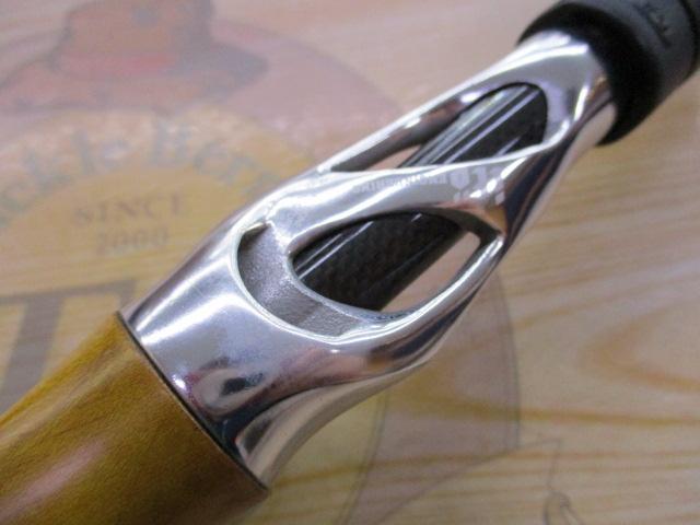 アームズ A6505X RHメイプル レッドスレッド