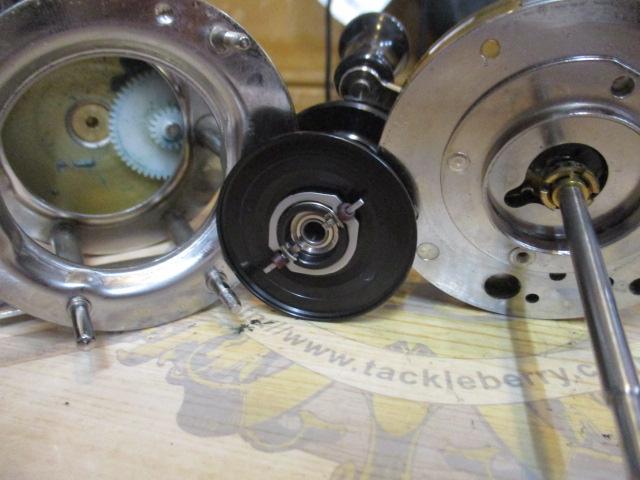 5500CS Rocket シャンパン