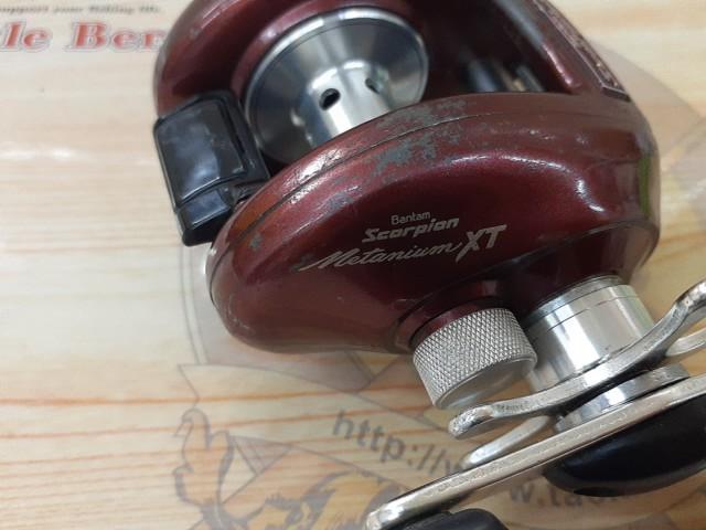 メタニウムXT RH(赤)