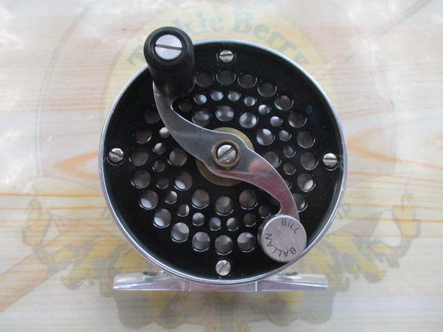 ﾐｯｼﾞｴｱﾙｰﾑ ｼﾙﾊﾞｰ/ﾌﾞﾗｯｸ