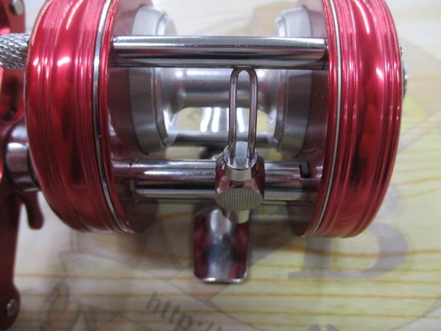 2500C ﾉｽﾀﾙｼﾞｱ ﾚｯﾄﾞ