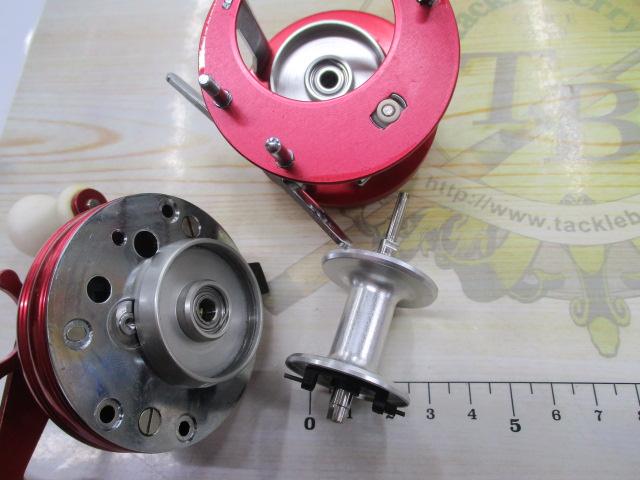 2500C ﾉｽﾀﾙｼﾞｱ ﾚｯﾄﾞ