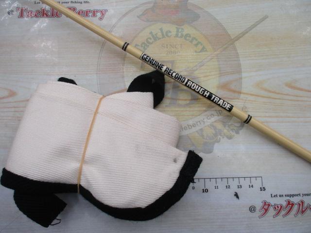 ラフトレード クリーム/ブラックスレッド