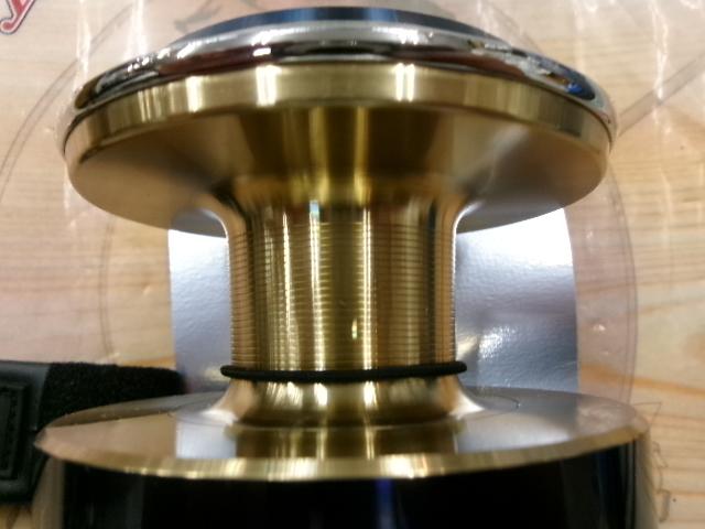 20ソルティガスプール 18000(SLPW)