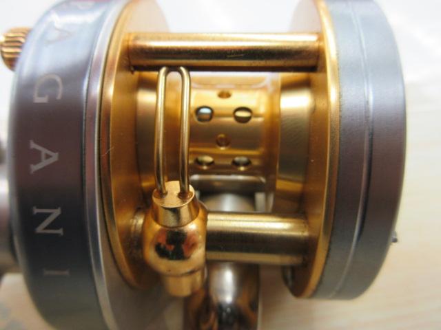 ﾊﾟｶﾞｰﾆ P200 R BlackPearl-Gold