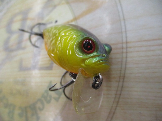 ﾒｶﾞﾊﾞｽ　ｸﾞﾘﾌｫﾝｾﾞﾛ　 IYB