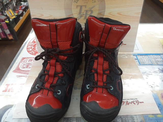 ﾌｨｯｼﾝｸﾞｼｭｰｽﾞDS-2611