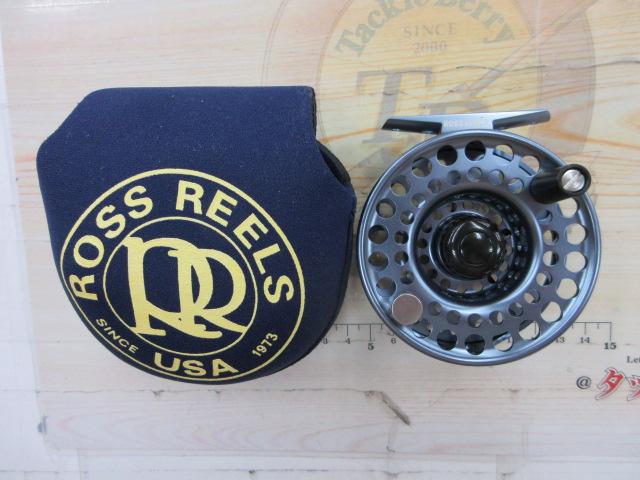 ｴﾎﾞﾘｭｰｼｮﾝ 2 ｽﾚｰﾄﾌﾞﾙｰ