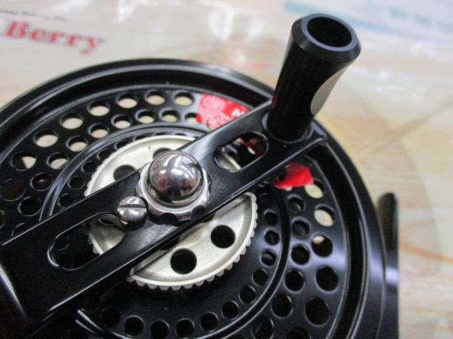 ｻｰﾓﾝｱﾝﾁﾘﾊﾞｰｽ左 ﾌﾞﾗｯｸ/ｺﾞｰﾙﾄﾞ