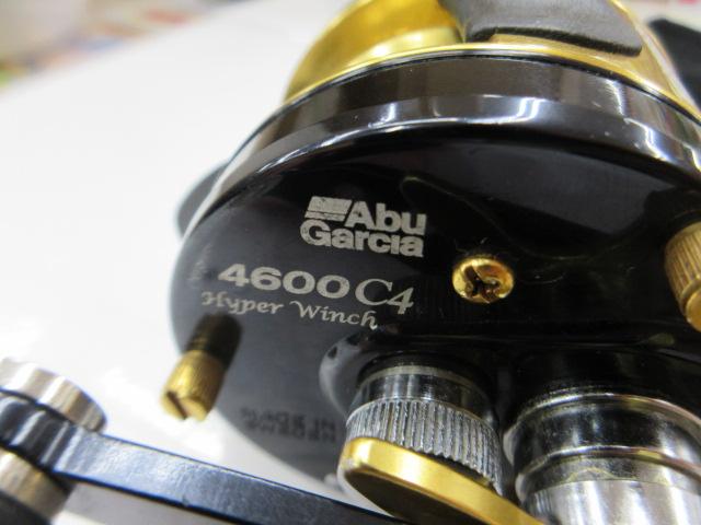 4600C4 HyperWinch ブラック/ゴールド