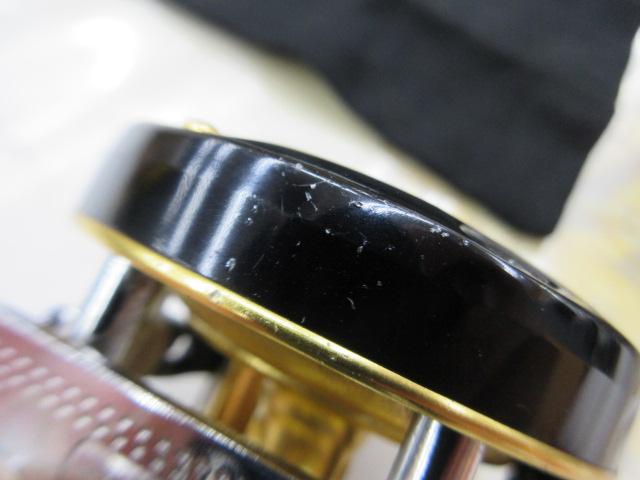 4600C4 HyperWinch ブラック/ゴールド