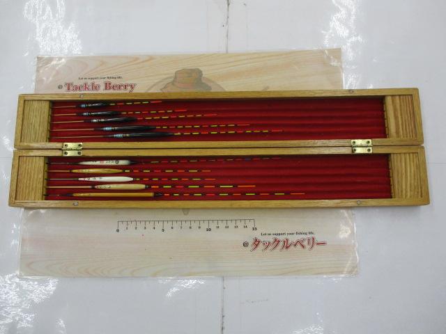 ｳｷ10本入り浮きｹｰｽ