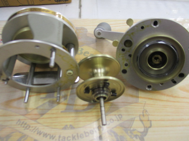 UC4600C ｼﾙﾊﾞｰ