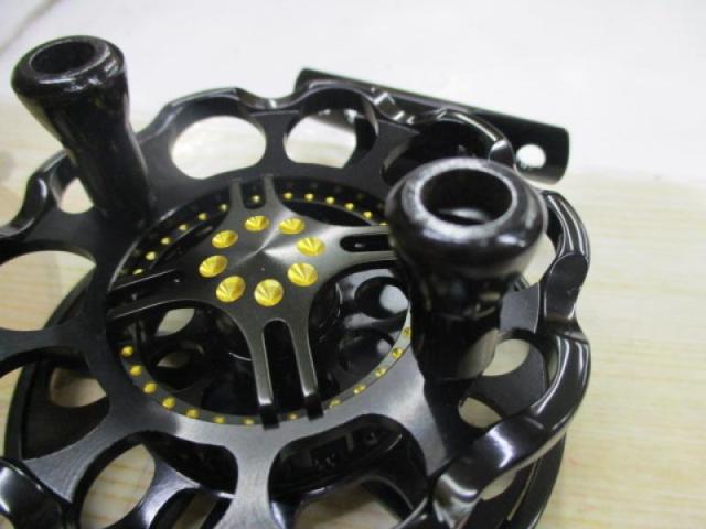 ﾒﾀﾛｲﾔﾙﾍﾁ 85EX