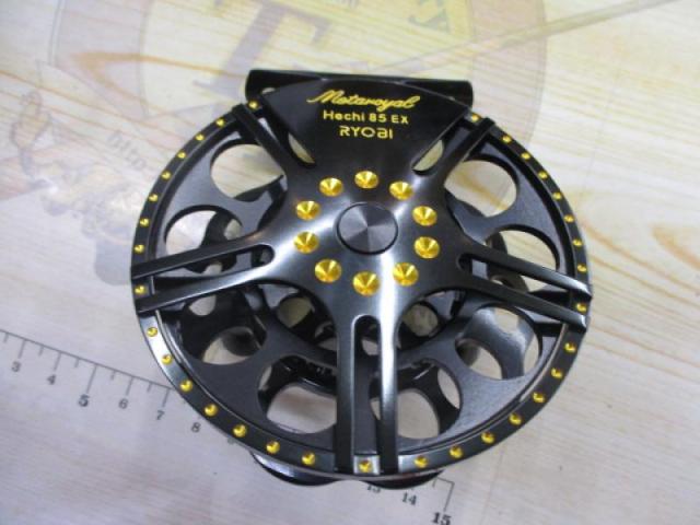 ﾒﾀﾛｲﾔﾙﾍﾁ 85EX