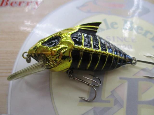 スケルトンミノー