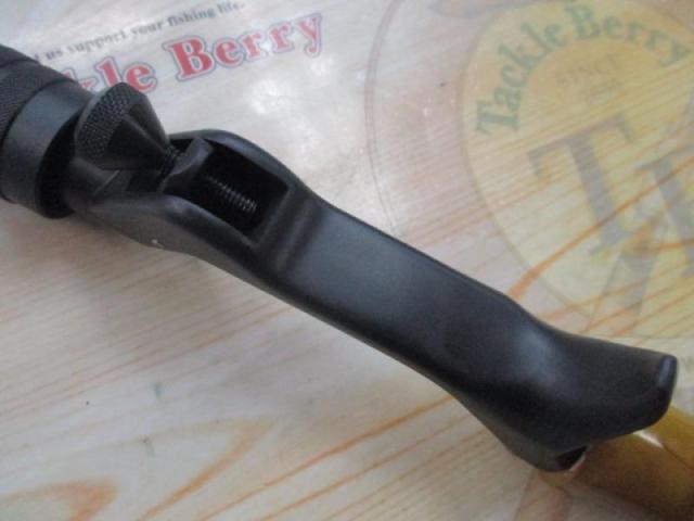 パガーニトラッド F1-60XP+グリップ ハンティングブラック/メイプルウッド