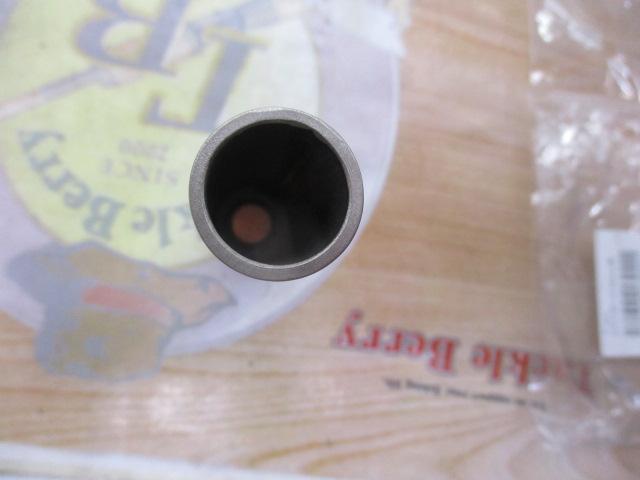 チタンピトンガード