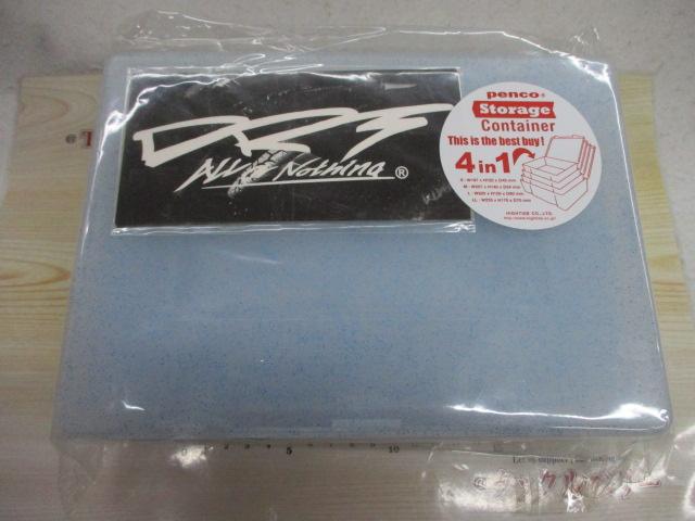 ﾍﾟﾝｺｽﾄﾚｰｼﾞｺﾝﾃﾅ