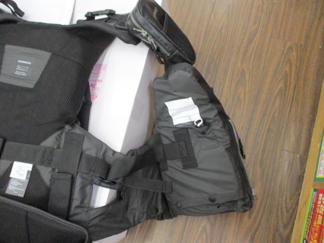 サーフトリッパーベストVF-275WブラックL