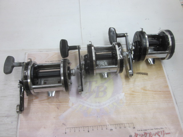 【ｾｯﾄ商品】ｱﾌﾞ両軸ﾘｰﾙ　ｾｯﾄ